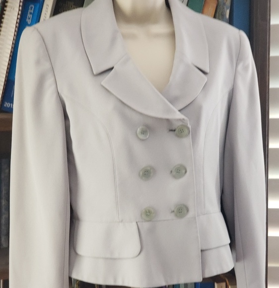 Smart Grey Blazer and Pleated Skirt Suit - Picture 3 of 4